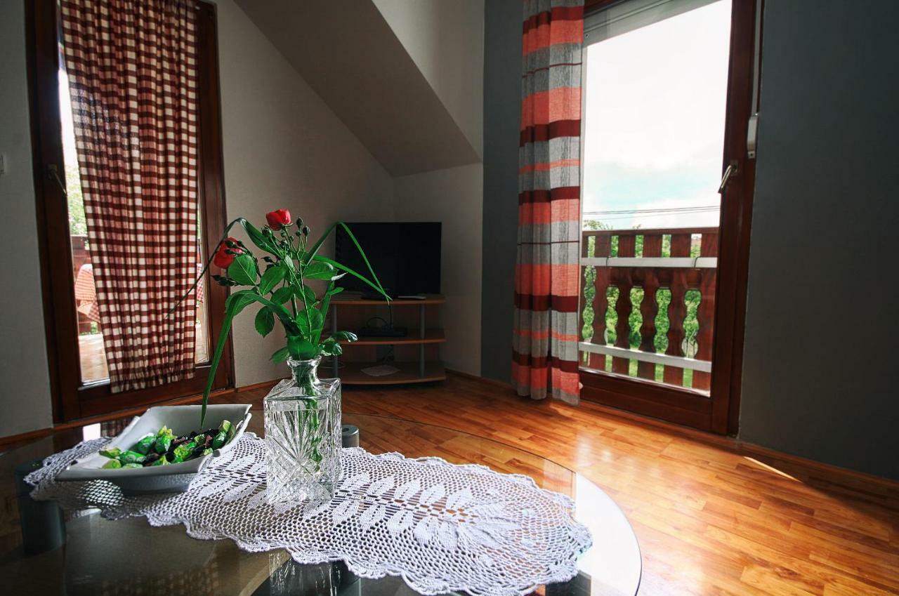 Apartment Medeni Rakovica Kültér fotó