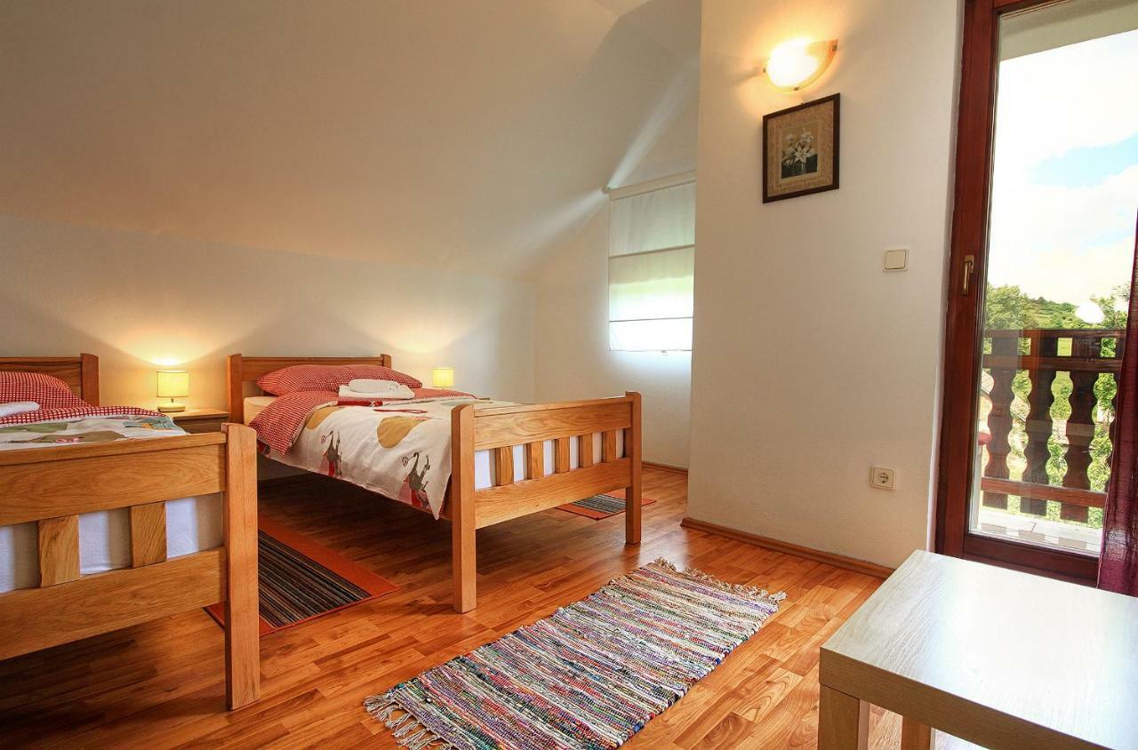 Apartment Medeni Rakovica Kültér fotó
